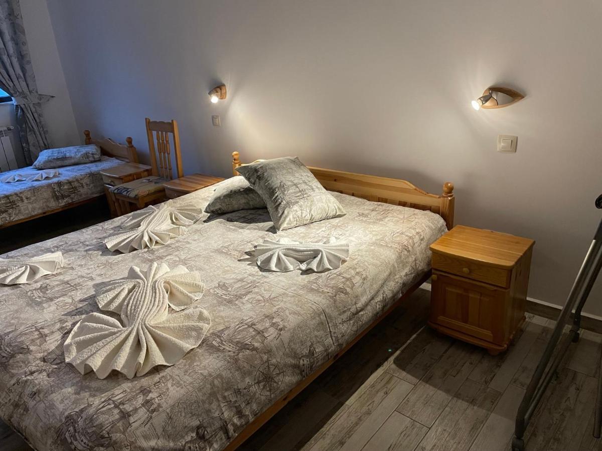 Guesthouse Hitar Petar Gabrovo Exterior photo